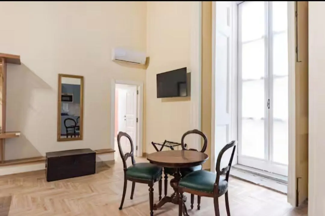 Residenza San Severo 3 Naples 0*,  Italy